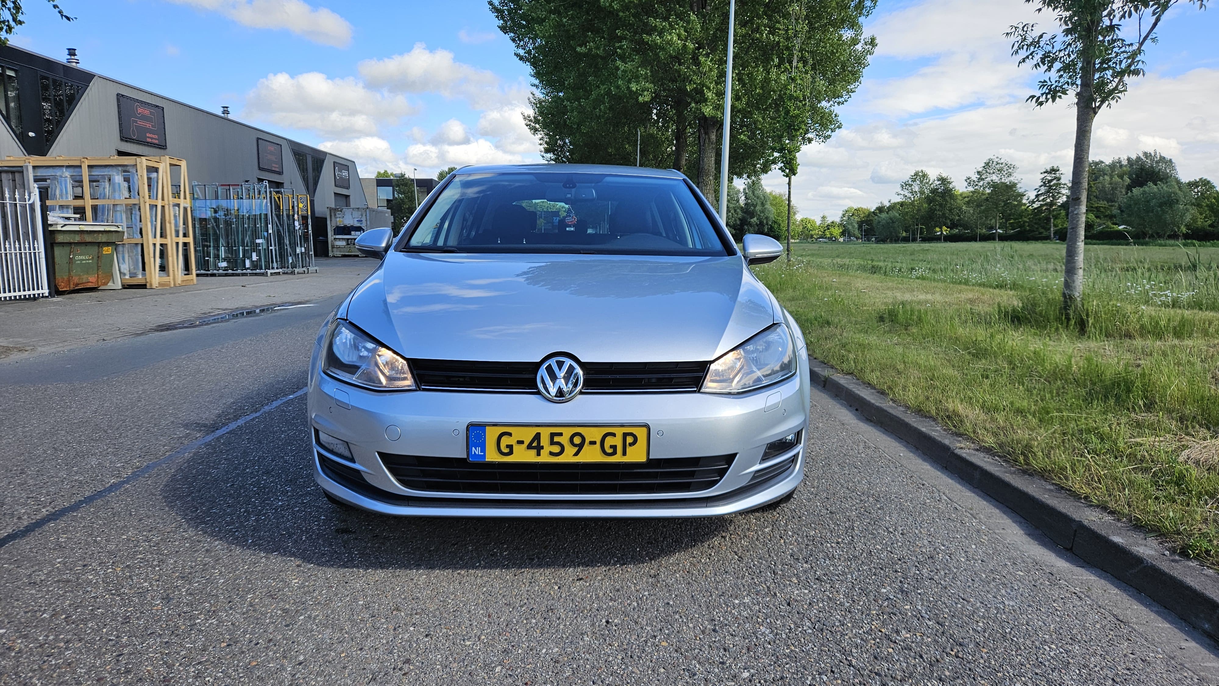 Volkswagen Golf 1.2 TSI MOTOR GEREVISEERD!